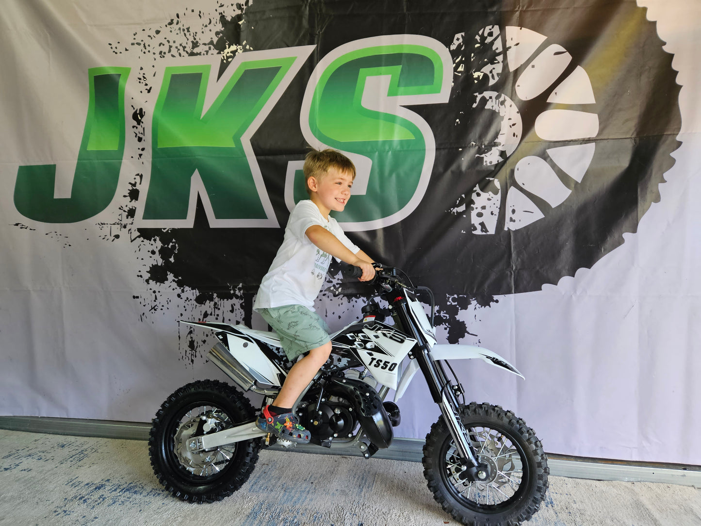 #2 2025 JKS TS-50 Advanced 10/10 ages 4 to 6 only a few left.