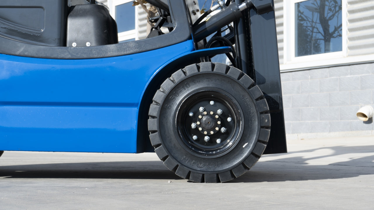 JKS E15 Electric Forklift