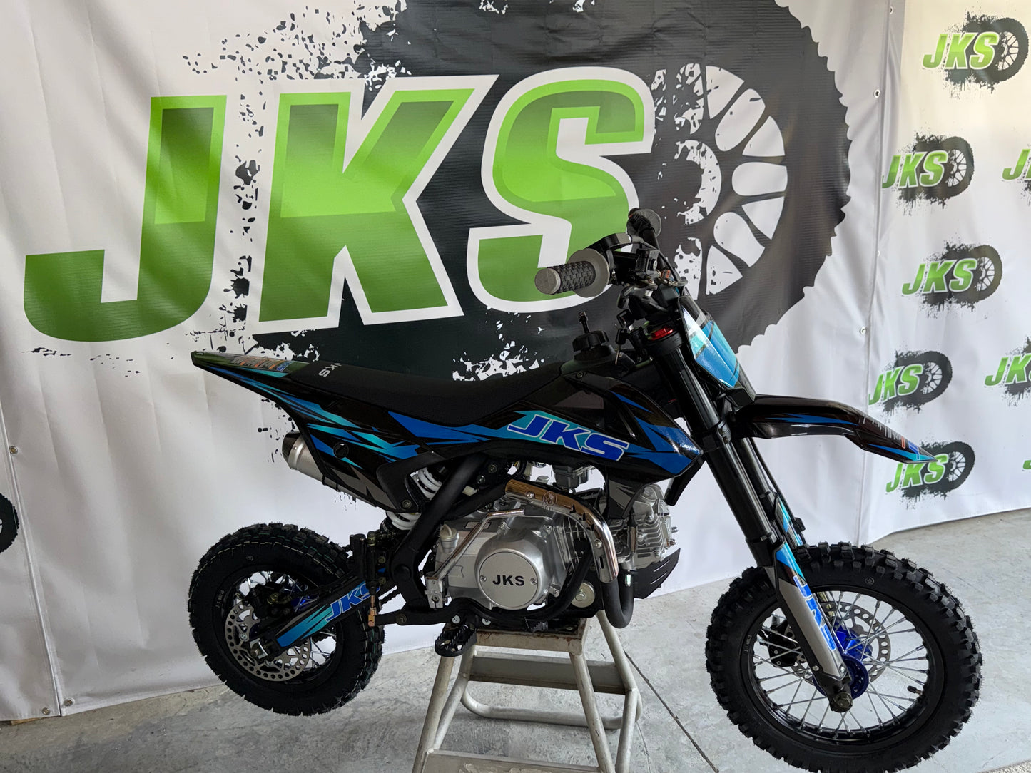 #7 JKS FS1 125 12/10 Pit Bike