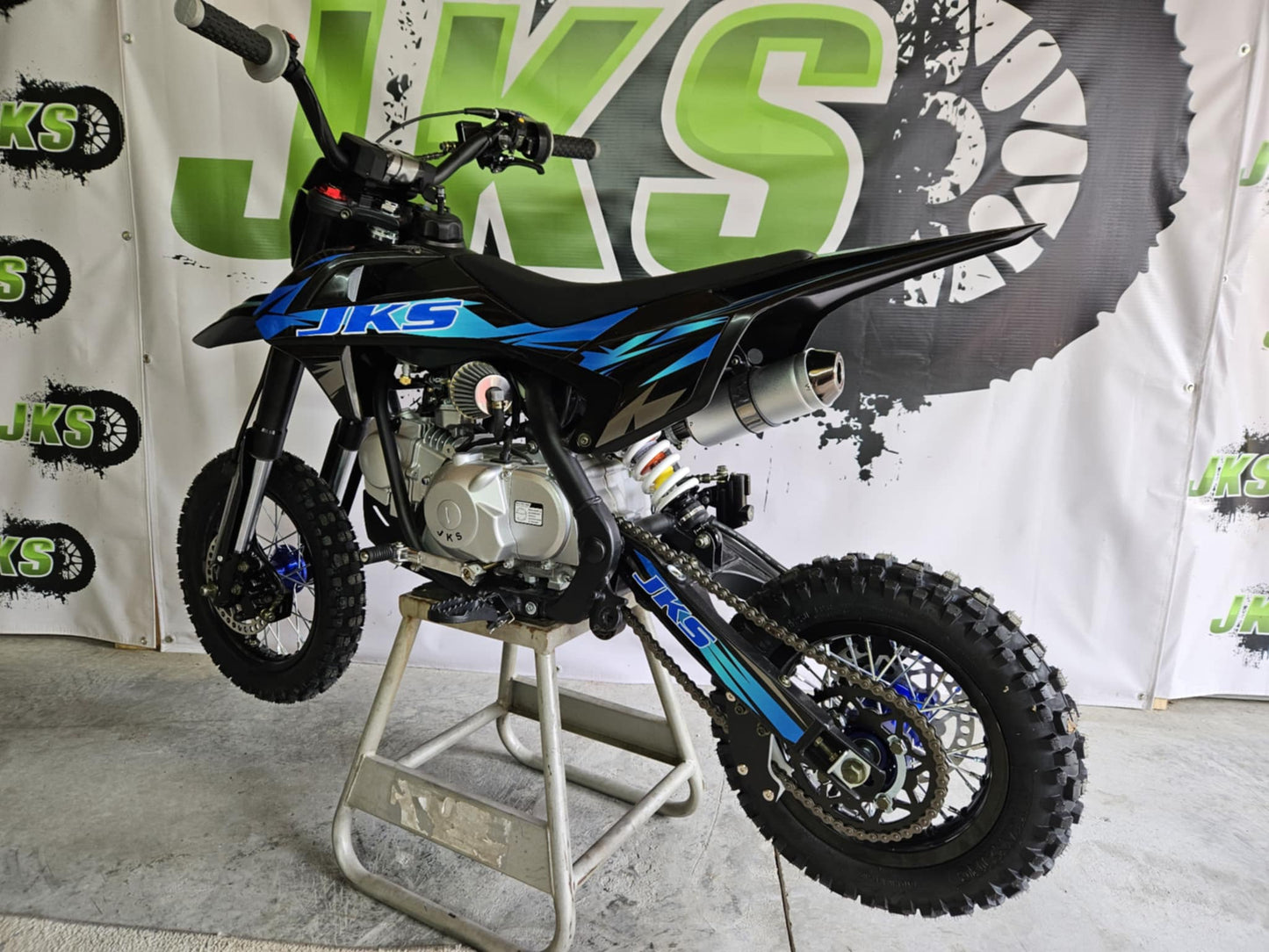 #7 JKS FS1 125 12/10 Pit Bike