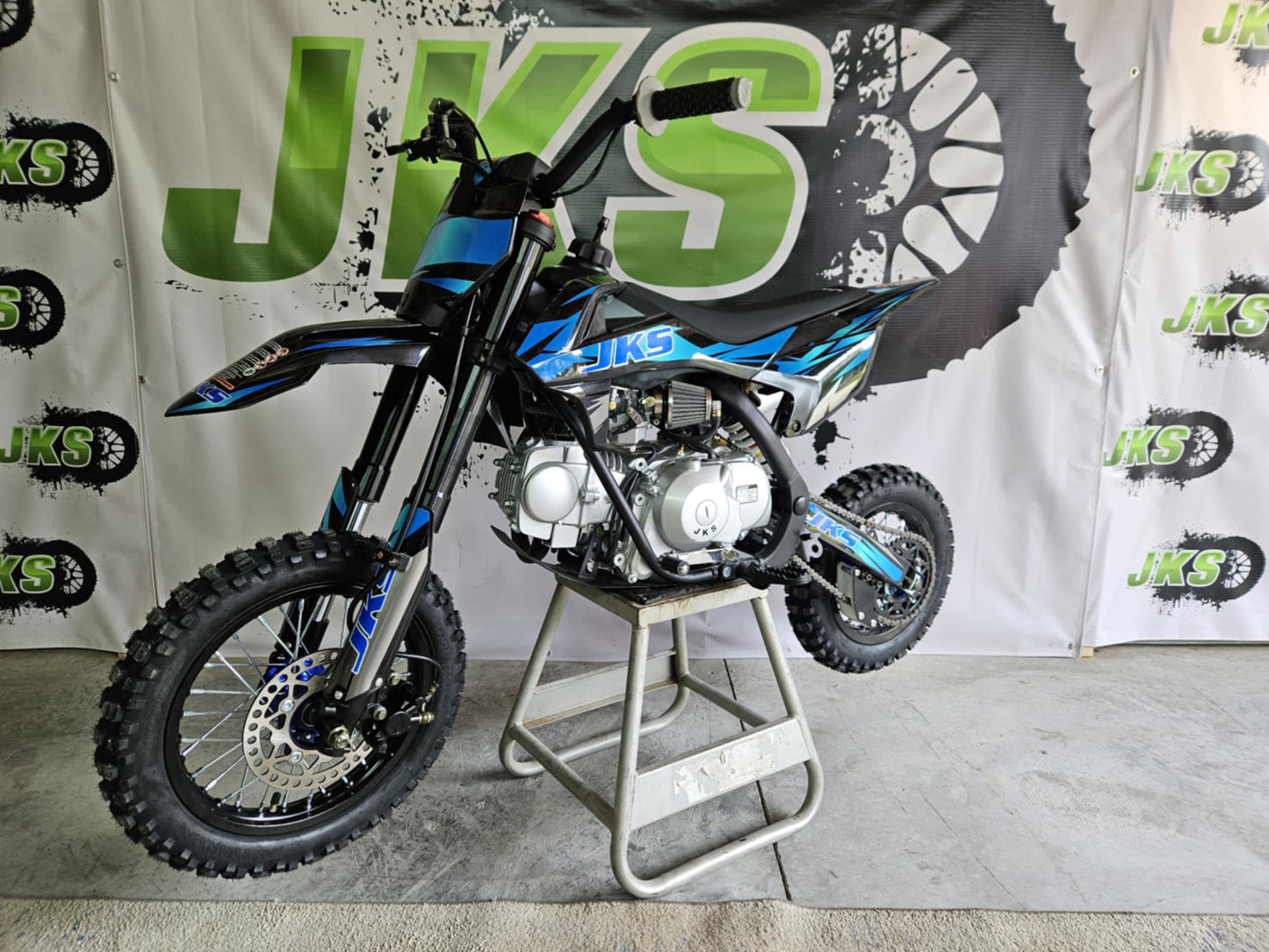 #7 JKS FS1 125 12/10 Pit Bike