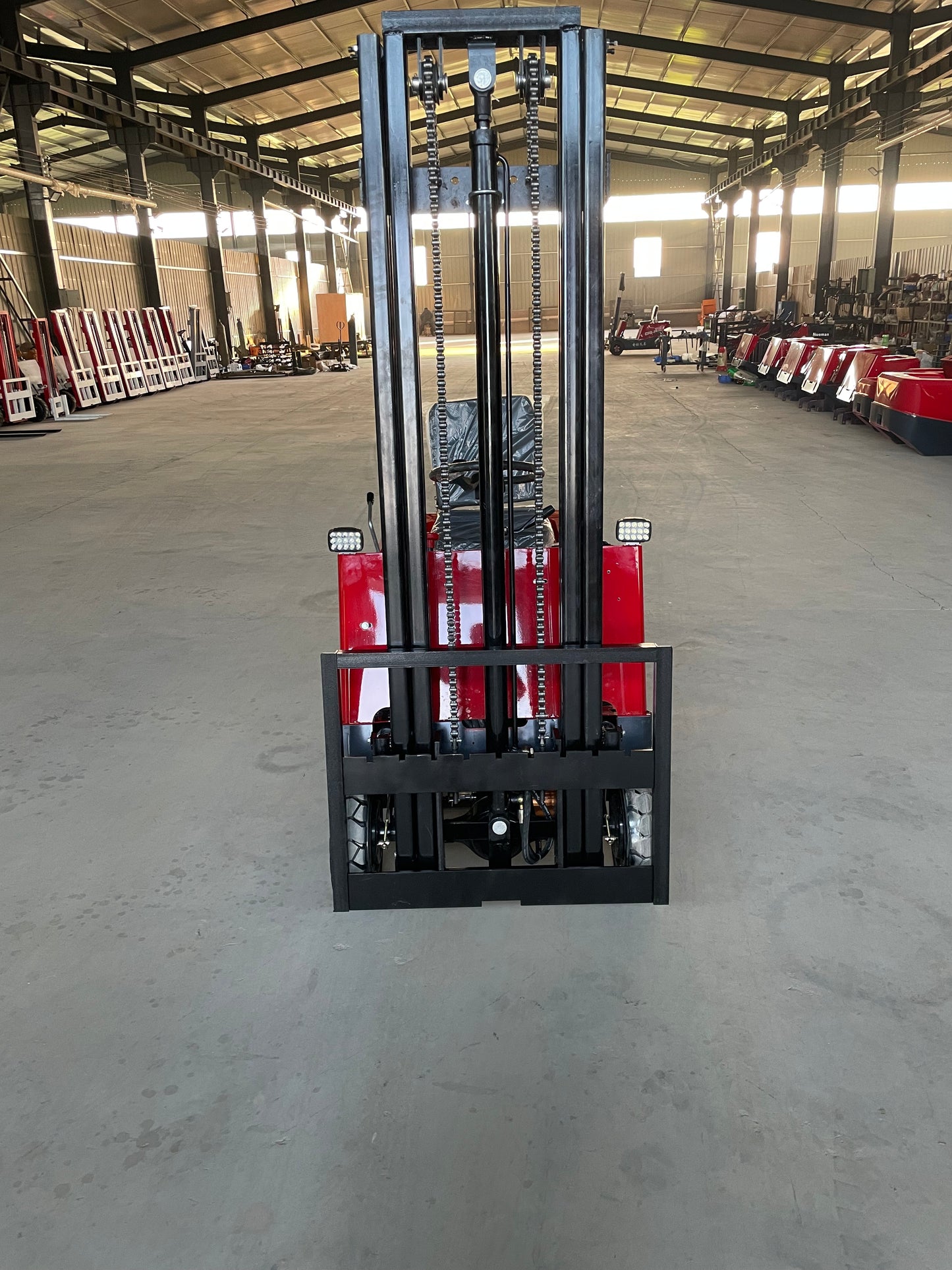 JKS Electric 1 Ton Forklift