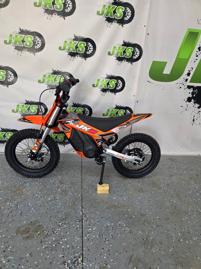 #9.4 JKS 12/12 in E-drive dirt bike!