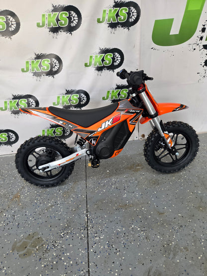 #9.5 JKS 10/10 E-drive dirt bike! Only 2 left