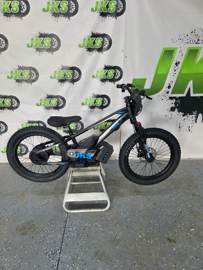 #9.3 JKS 20in E-Drive Black!