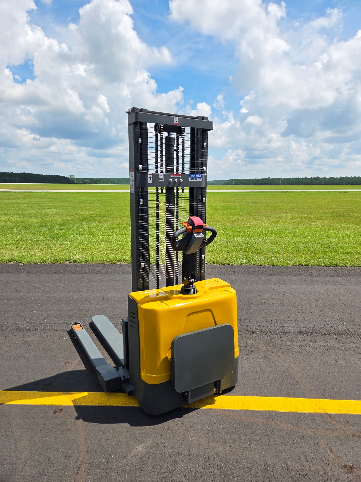JKS Electric Forklift Pallat Stacker adjustable wide legs